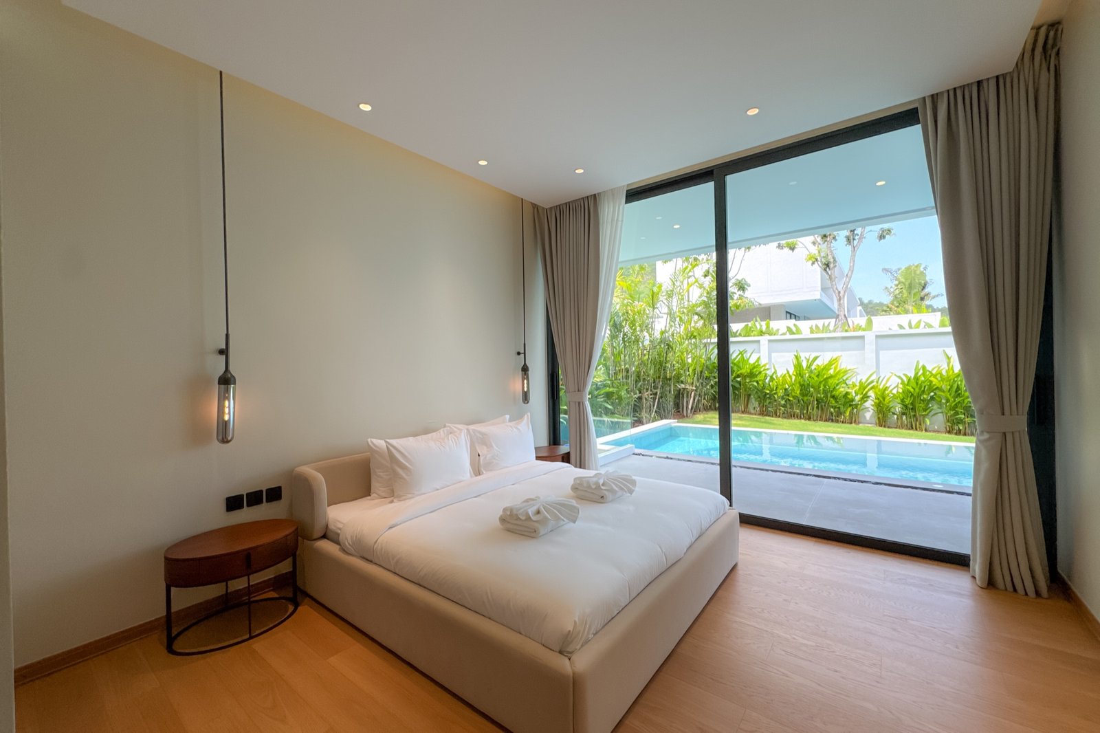 CLOVER VILLA