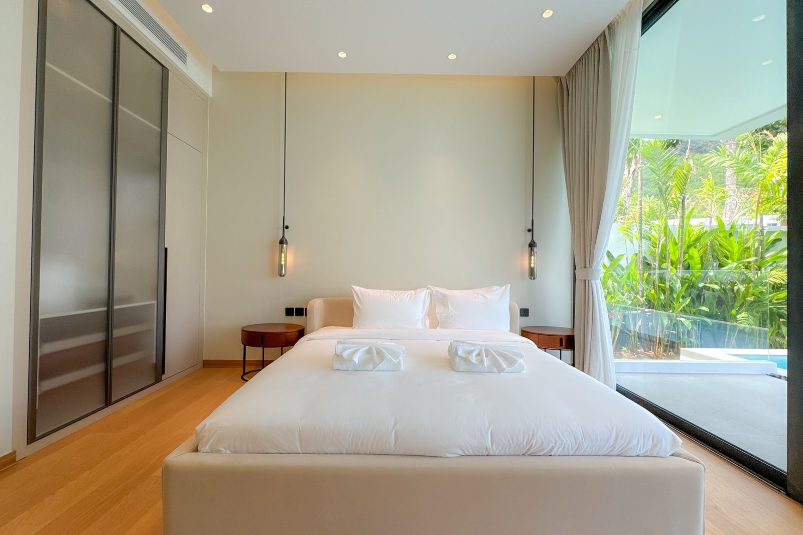 CLOVER VILLA