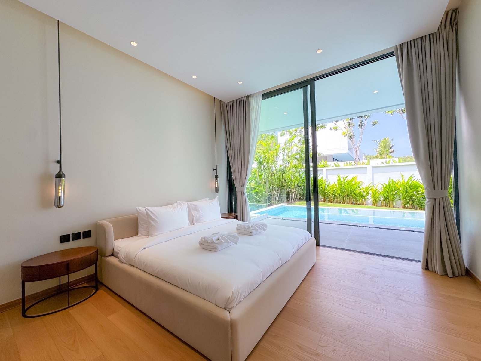 CLOVER VILLA